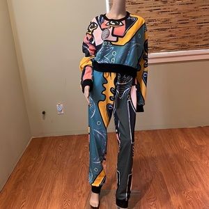 Akira Fun Two Piece Set Abstract Print W/ Joggers And Crop Sweatshirt Size L/XL